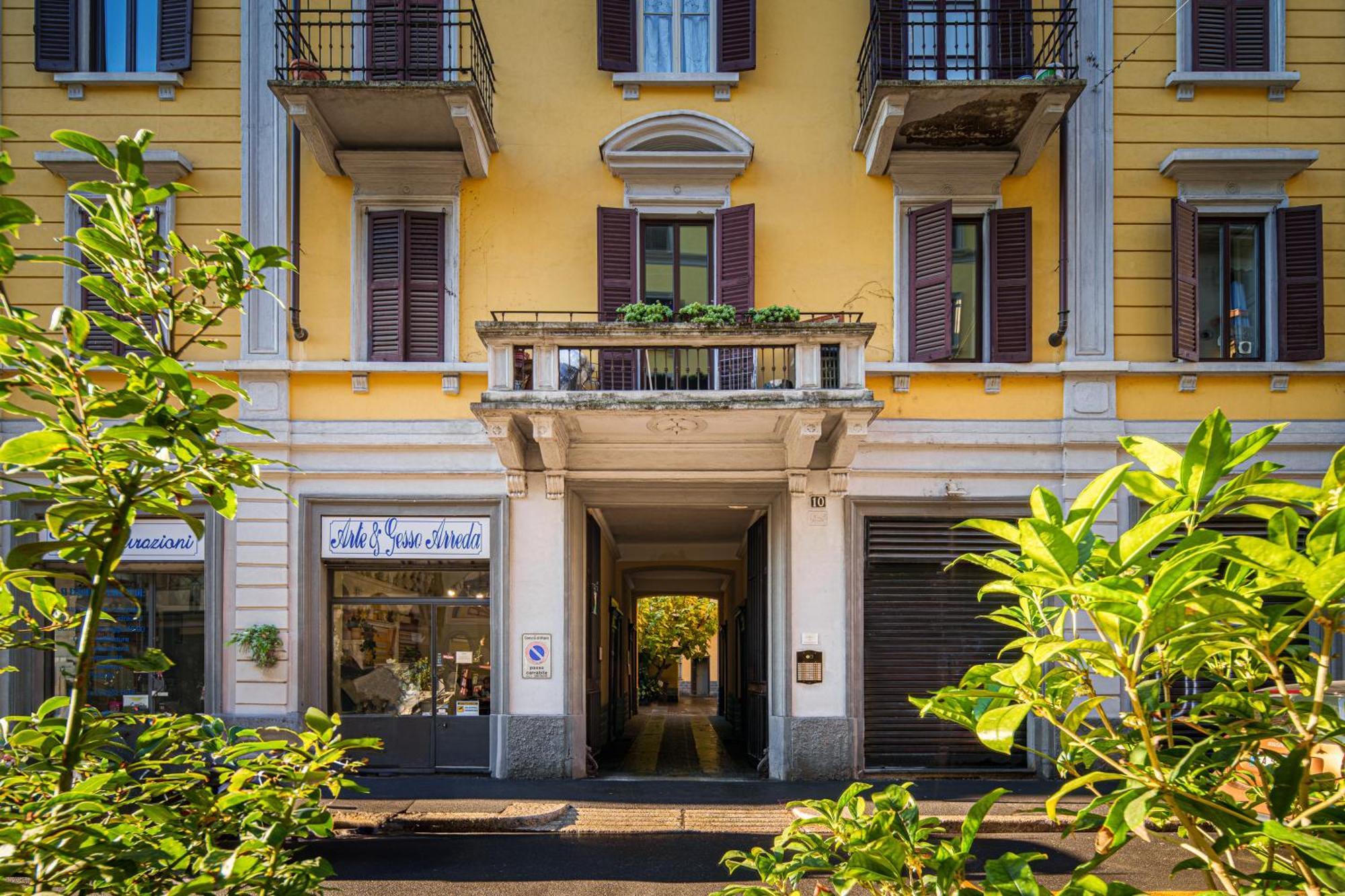 Accomodo Mim21 Monolocale Porta Venezia Милан Экстерьер фото